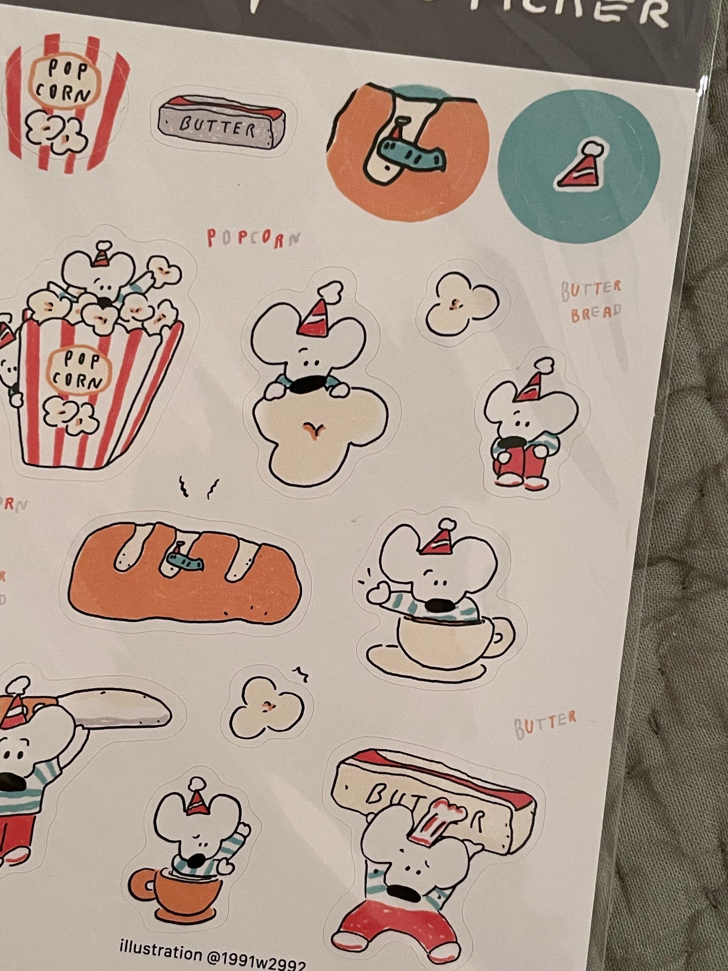 1991w2992- Popcorn Sticker